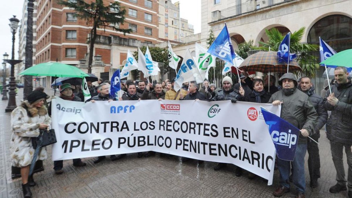 Imagen de la protesta de funcionarios de prisiones de la semana pasada.-ISRAEL L. MURILLO