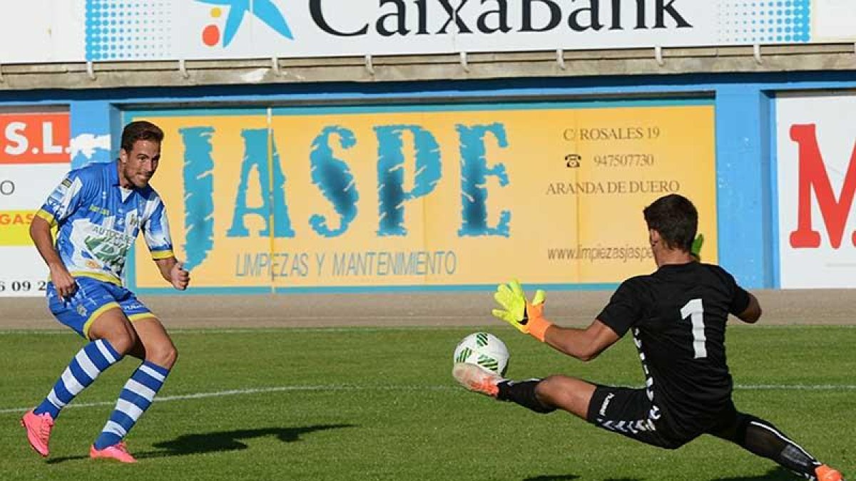 La Arandina llega a la cita después de cinco derrotas consecutivas.-ALBERTO CALVO