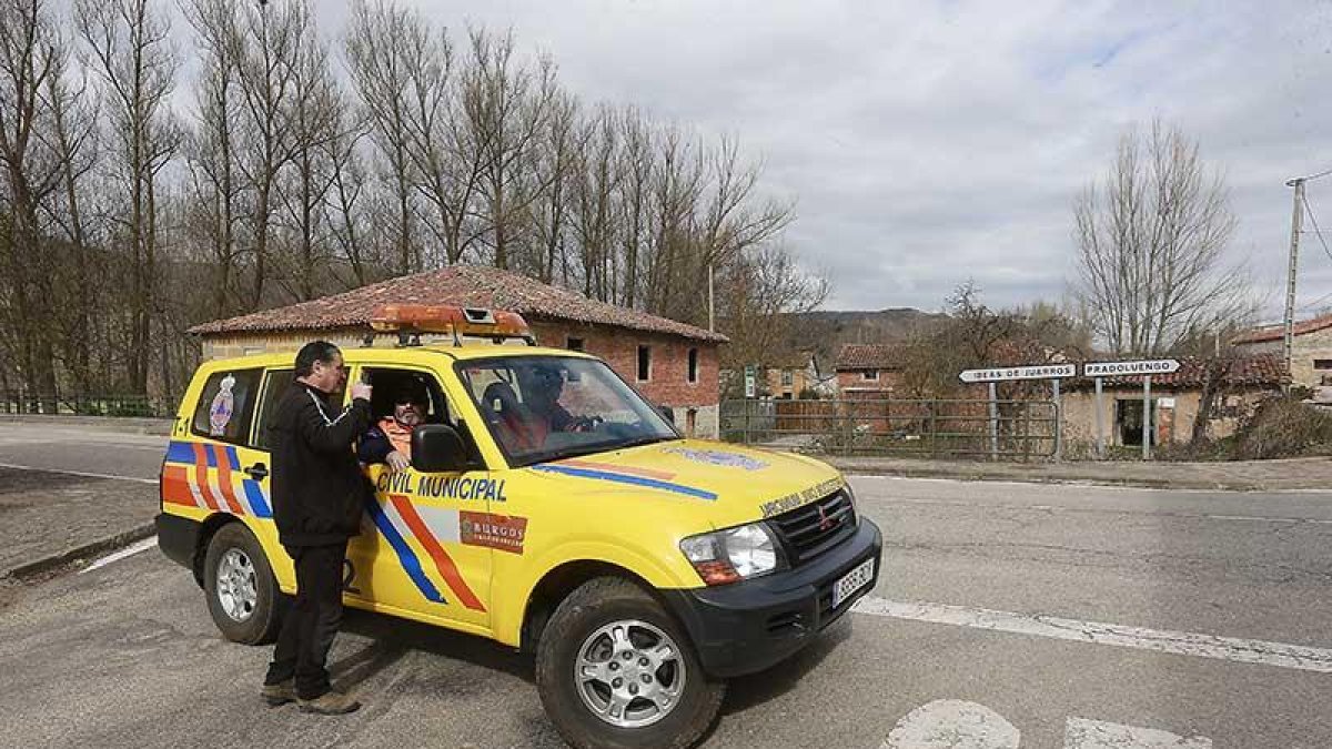 Efectivos del operativo de rescate.-RAÚL OCHOA
