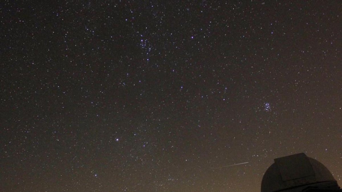 Estrella fugaz desde el observatorio de Lodoso.-ECB