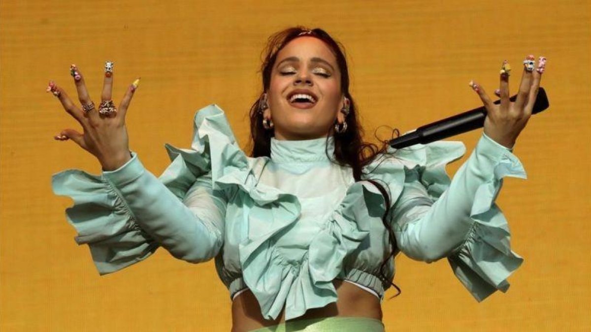 Rosalía actúa en la fiesta de bienvenida del festival Mad Cool 2019, el pasado mes de julio.-EFE / KIKO HUESCA