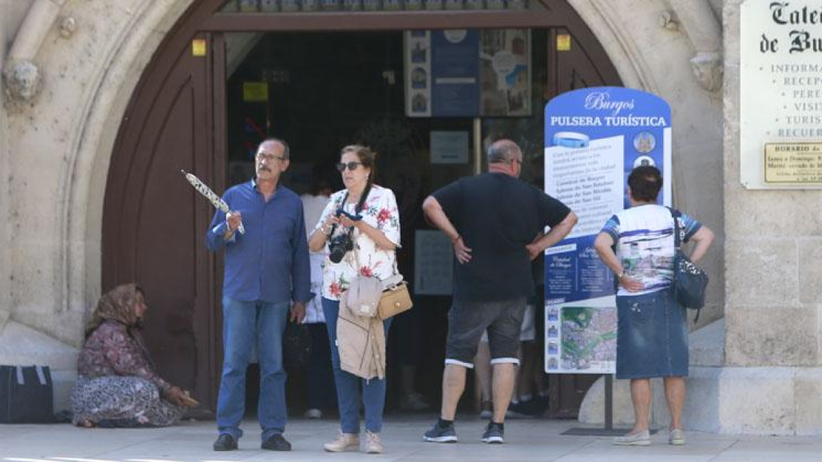 El turista extranjero y nacional se resiente en la capital.-Raúl G. Ochoa