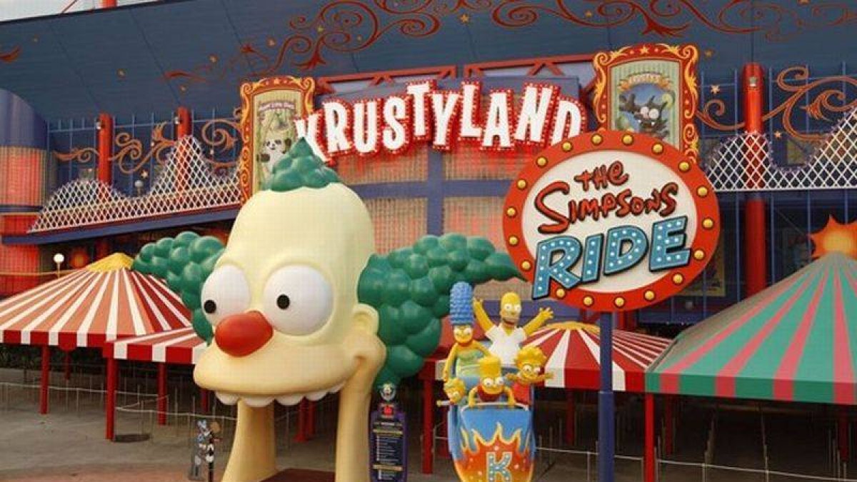 Entrada a la atracción 'The Simpsons Ride', en el parque Universal Studios Hollywood.-
