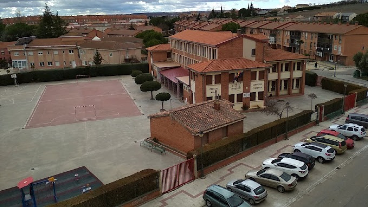 Imagen del colegio Cardenal Cisneros de Roa