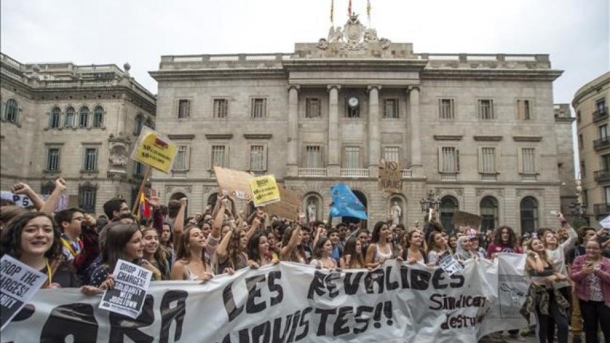 Manifestación de estudiantes contra la LOMCE-FERRÁN SENDRA
