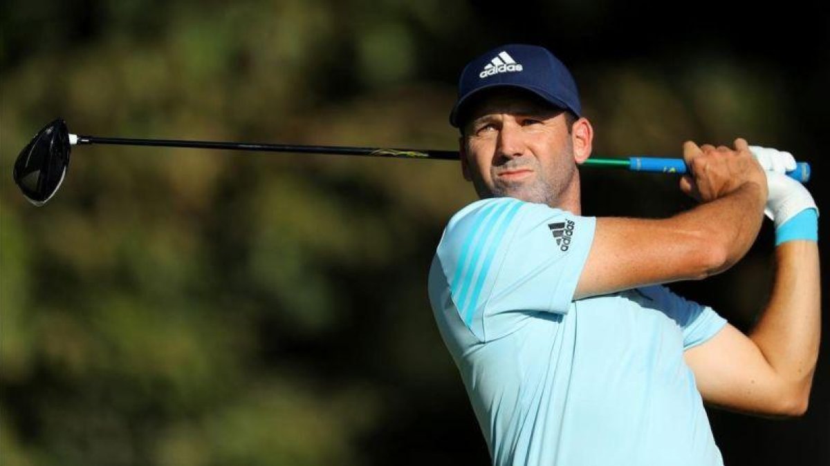 Sergio García, en el tee del hoyo 17 de Valderrama.-GETTY / WARREN LITTLE