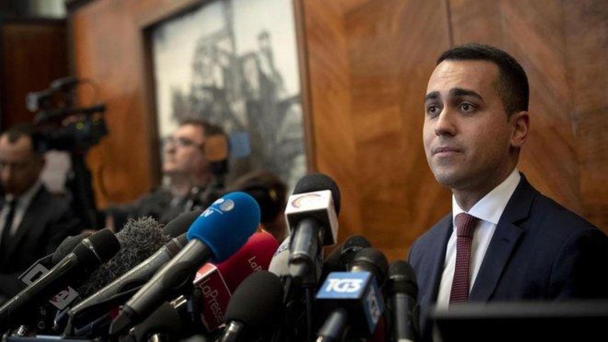 El vicepresidente de Italia y líder del Movimiento 5 Estrellas, Luigui di Maio.-MASSIMO PERCOSSI (EFE)