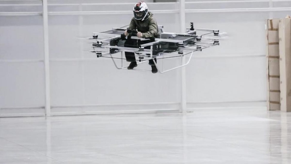 Prototipo de moto voladora desarrollado por la empresa rusa Kalashnikov-AP