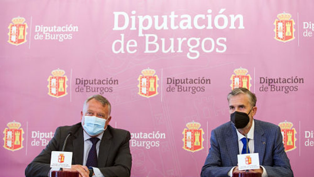 Lorenzo Rodríguez y Manuel Pérez Mateos. TOMÁS ALONSO