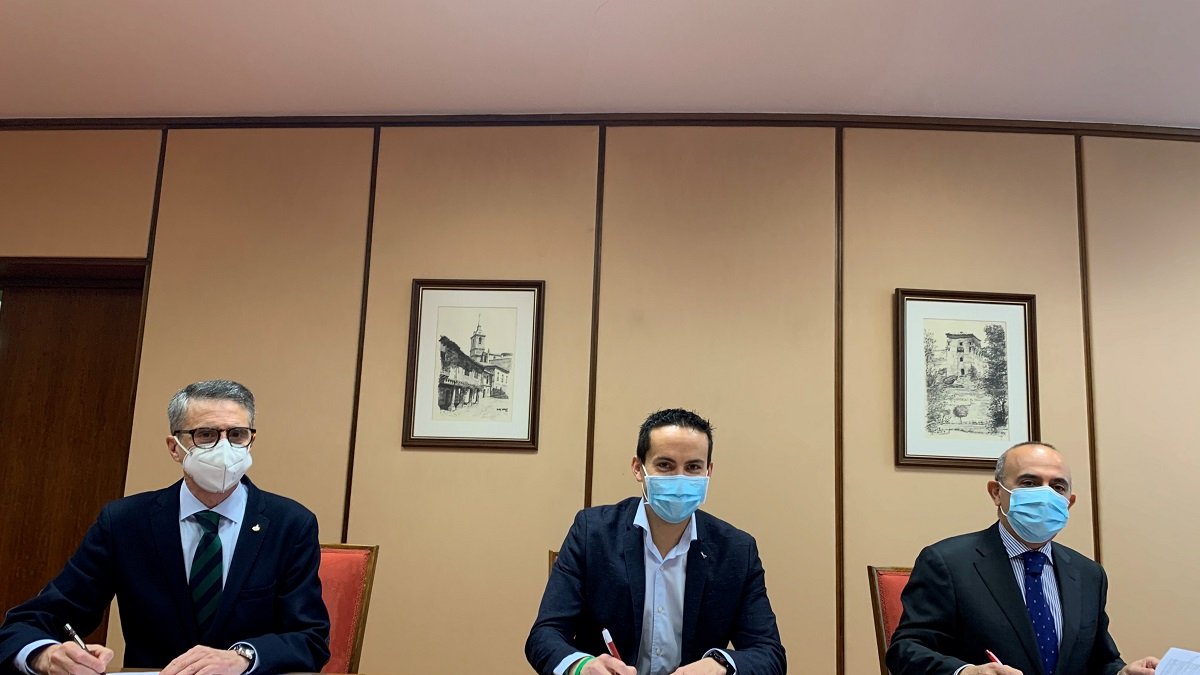 Firma del convenio de colaboración entre las fundaciones Ibercaja y Cajacírculo. ECB