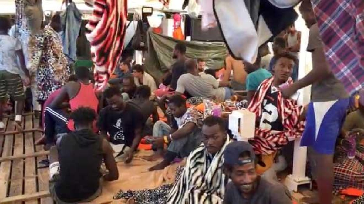 España se ha ofrecido a acoger a una parte de los 147 migrantes y refugiados a bordo del buque humanitario de la ONG Proactiva Open Arms.-EUROPA PRESS