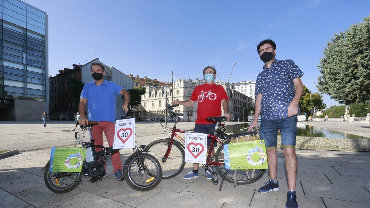 Desde hoy y hasta el 22 de septiembre lanzan la campaña Burgos loves 30. RAÚL G. OCHOA