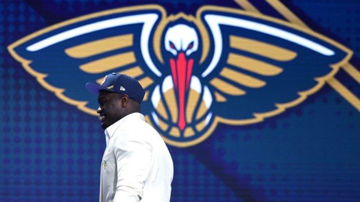Zion Williamson fue elegido por los Pelicans de Nueva Orleans de la NBA.-