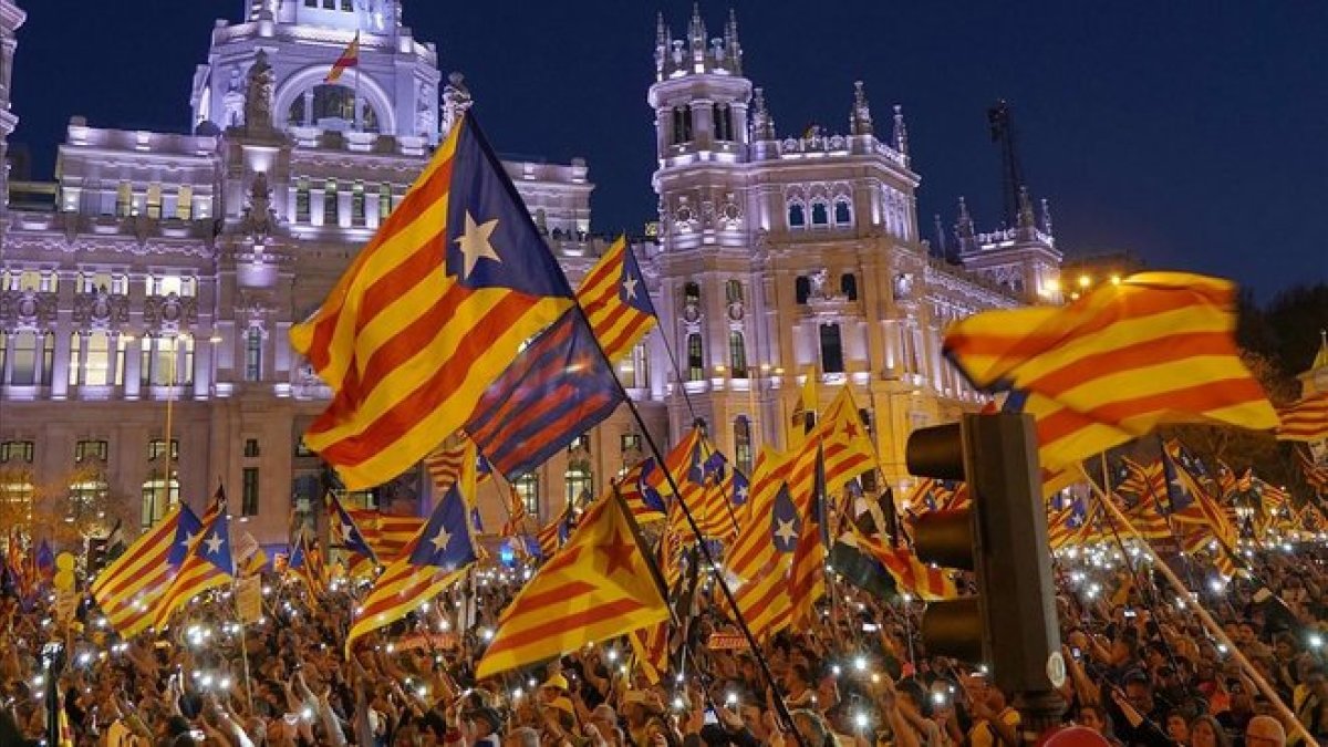 La manifestación soberanista en Cibeles.-JOSE LUIS ROCA