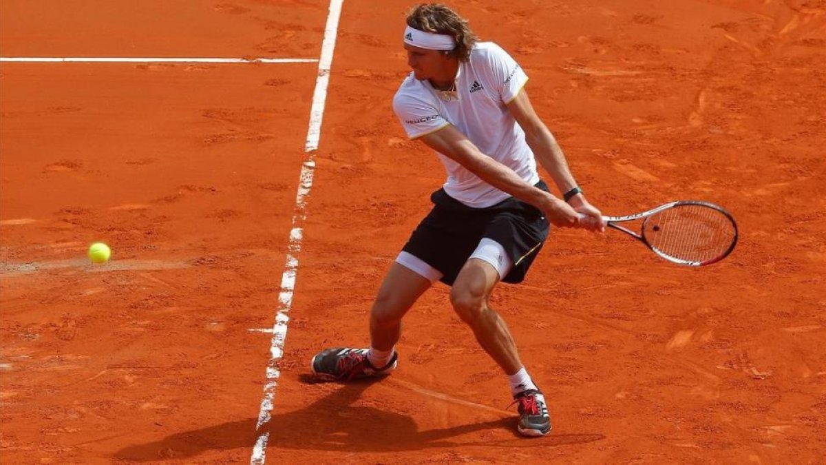 Alexander Zverev, durante su duelo con David Ferrer.-/ HEINO KALIS