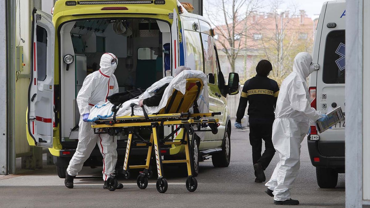 Los casos de pacientes Covid ingresados son 160.
