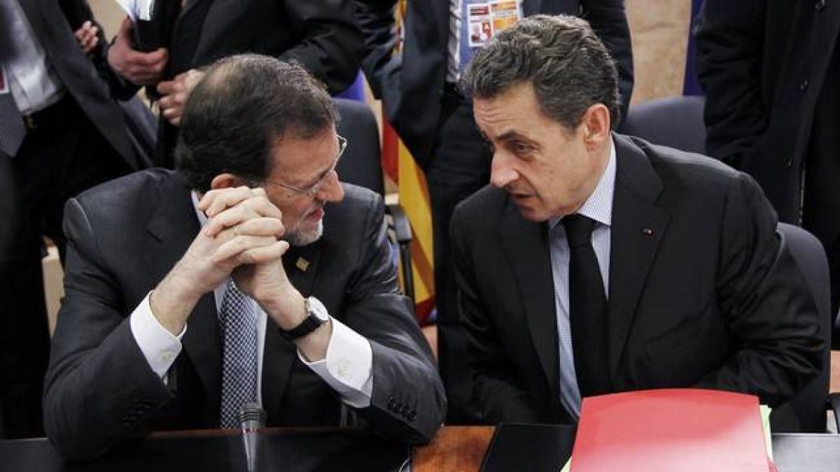Mariano Rajoy y Nicolás Sarkozy.-Foto: REUTERS
