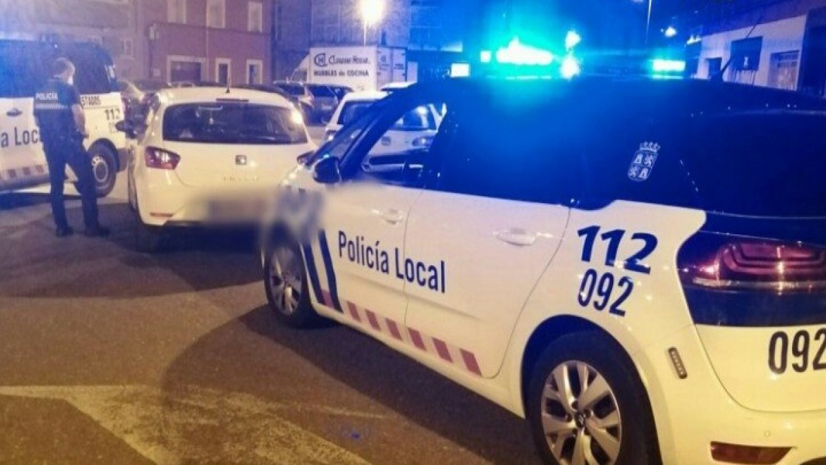 La intervención policial de anoche en Gamonal. POLICIA LOCAL