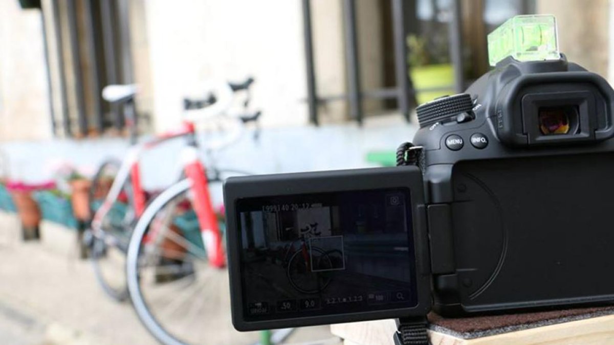 La bici es el hilo que cose el documental '¡Aúpa, Delibes!'.-Facebook '¡Aúpa, Delibes!'