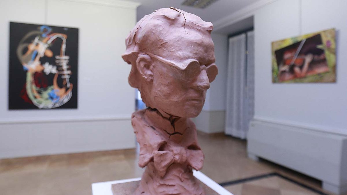 Un busto recuerda al inmortal compositor burgalés. RAÚL OCHOA