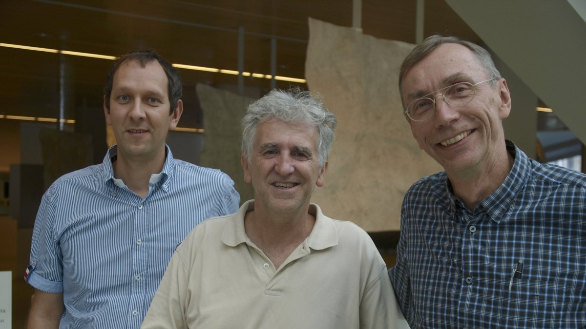 Mattias Meyer, JL Arsuaga y Svänte Paabo - Photo - Javier Trueba