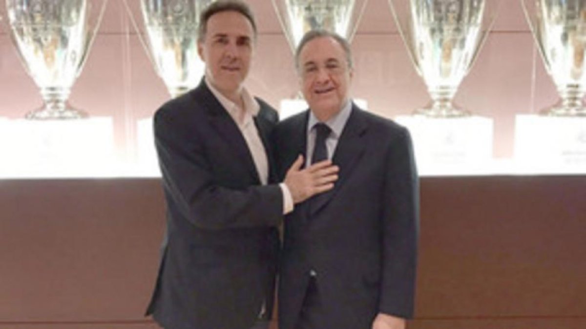 Wagner Ribeiro y Florentino Pérez, en un acto.-