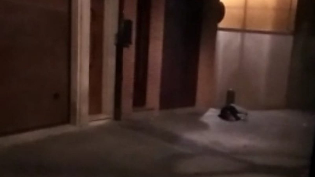El joven quedó tendido, sin conocimiento, durante 15 minutos