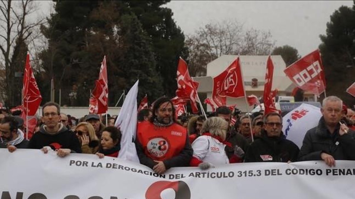 Manifestacion de apoyo a los 8 sindicalistas de Airbus en Madrid.-AGUSTIN CATALAN