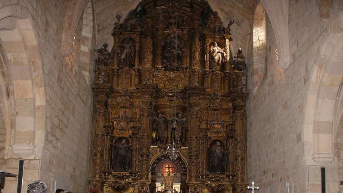 El retablo es uno de los elementos más destacados del templo pozano, el cual está catalogado como BIC.-G. G.