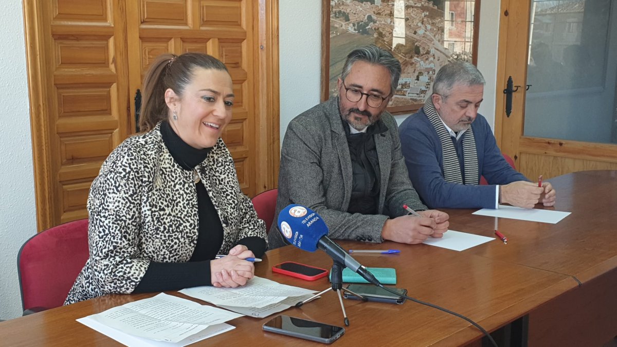 Virginia Barcones, Gustavo García y Pedro de la Fuente. ECB