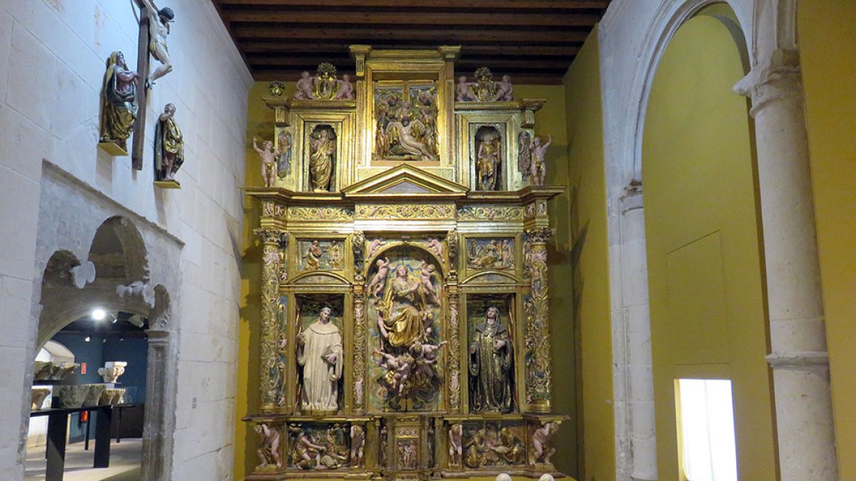 El retablo de la Asunción de Vileña se puede visitar en la salla III de Bellas Artes del Museo de Burgos. DARÍO GONZALO