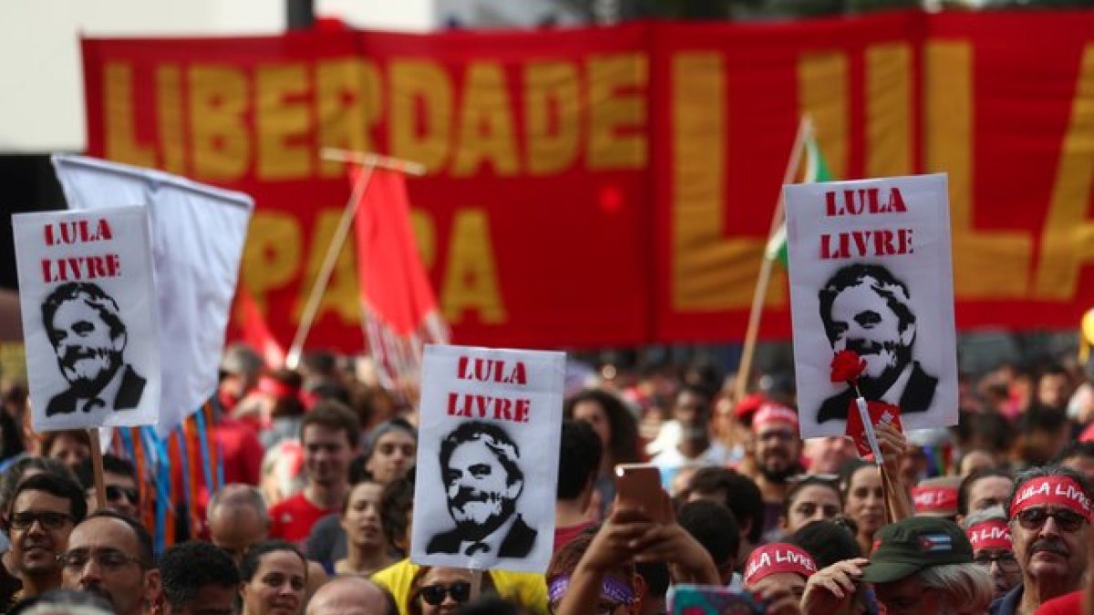 Manifestaciones de apoyo en favor de la libertad de Lula Da Silva.-REUTERS