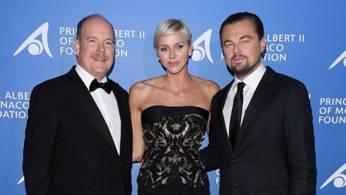 Alberto y Charlene de Mónaco y Leonardo DiCaprio.-VENTURELLI
