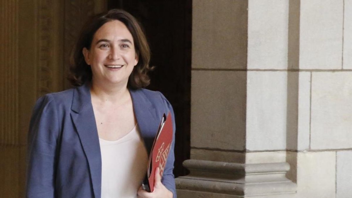 La alcaldesa de Barcelona, Ada Colau.-ÁLVARO MONGE