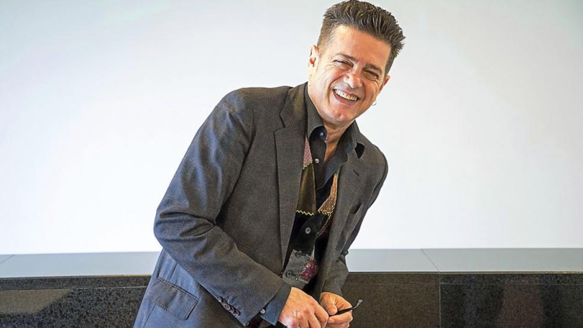 Santiago Auserón, durante la presentación de la gira en Valladolid.-ICAL