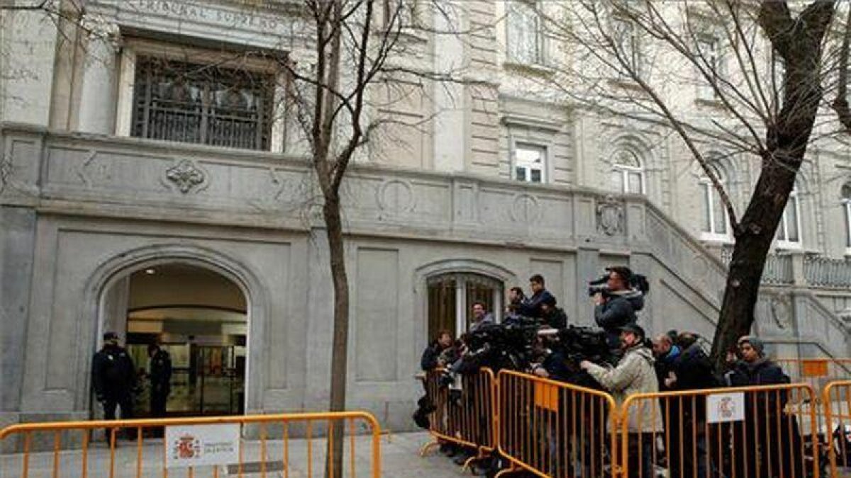-Entrada de la Audiencia Nacional