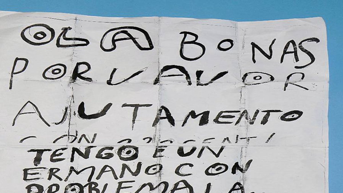 Imagen de la nota que daban a leer a sus víctimas-ECB
