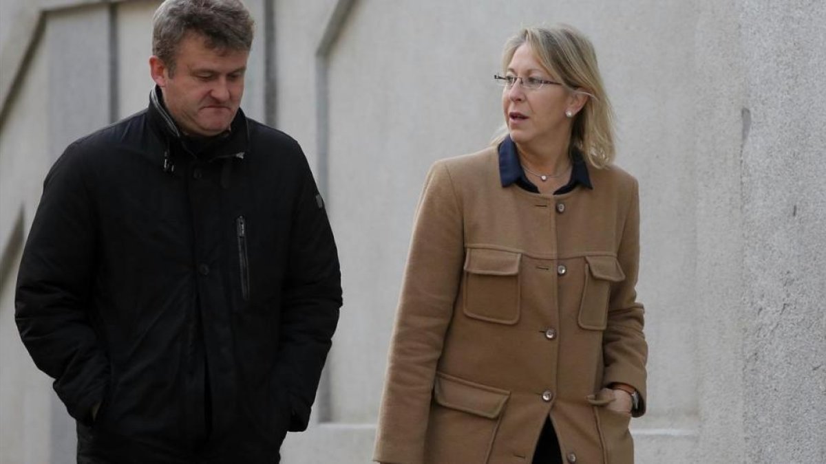 Neus Munté a su llegada al Tribunal Supremo.-JOSÉ LUIS ROCA
