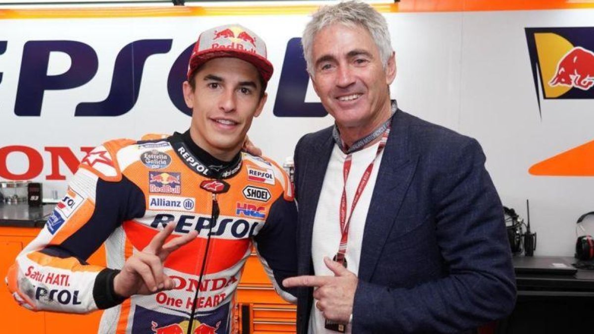 Marc Márquez y Mick Doohan compartieron conversación en Phillip Island (Australia).-ALEJANDRO CERESUELA