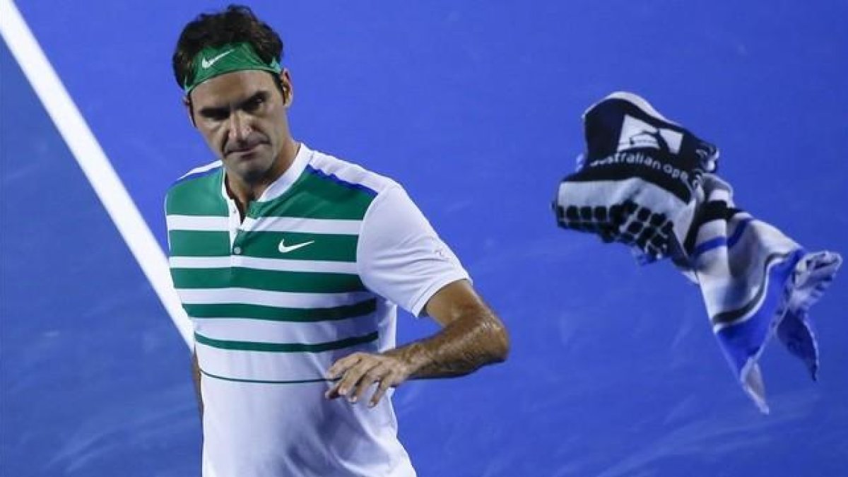 Roger Federer, durante el duelo ante Grigor Dimitrov.-EFE / LYNN BO BO