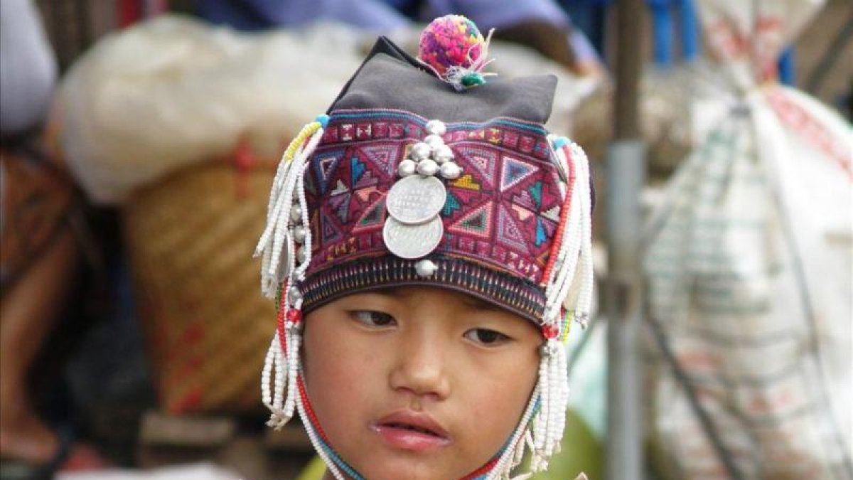 Niña birmana.-DAVID