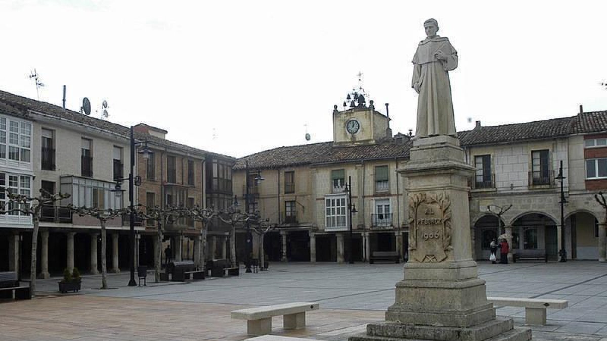 Una de las estampas más conocidas de Villadiego, su Plaza Mayor-ECB
