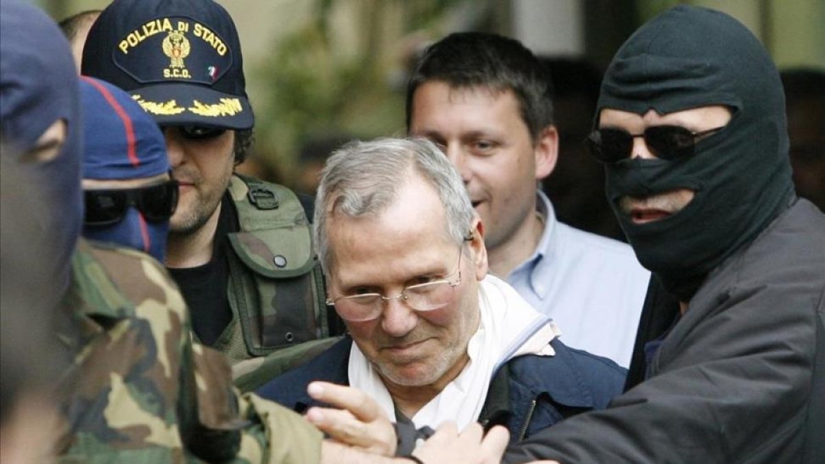 El capo de la Cosa Nostra Bernardo Provenzano, en una foto de archivo.-AP / LUCA BRUNO