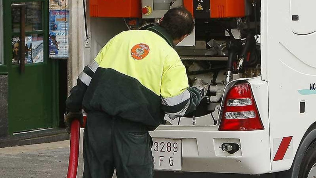 El PP exige al PSOE garantías en el cumplimiento del servicio. ECB