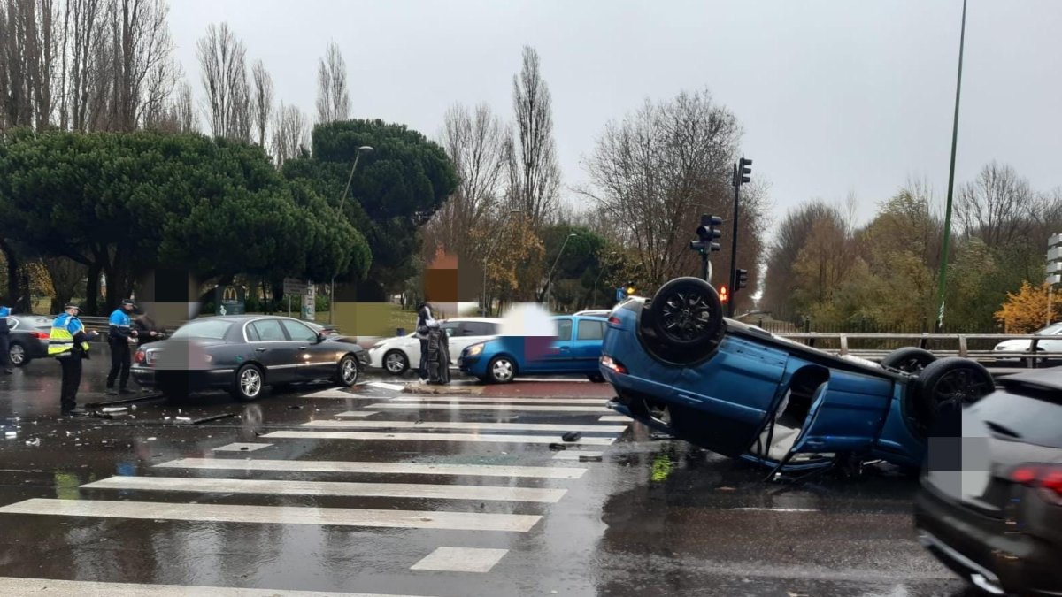 Accidente en la Plaza del Rey. ECB