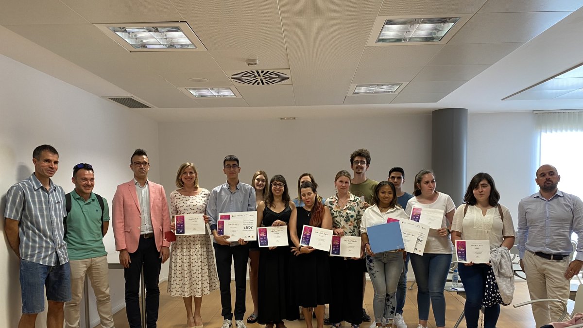 La edición ha terminado con la tradicional foto de premiados y finalistas