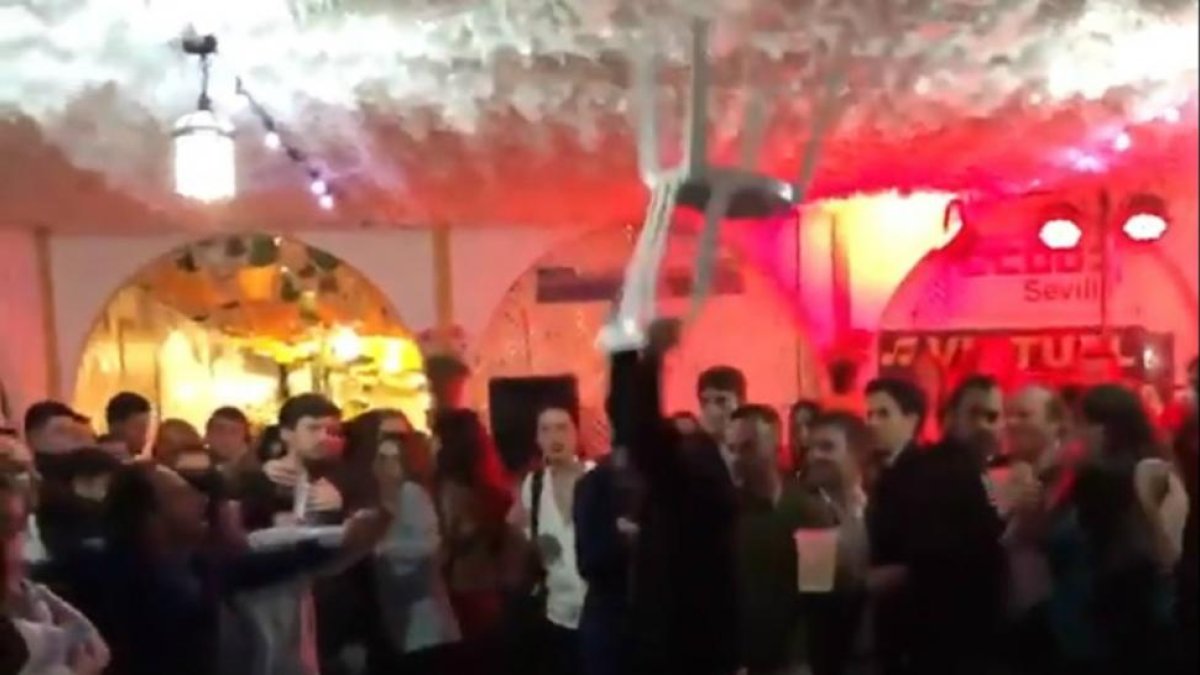Instante de la pelea-TWITTER OMAR BEER