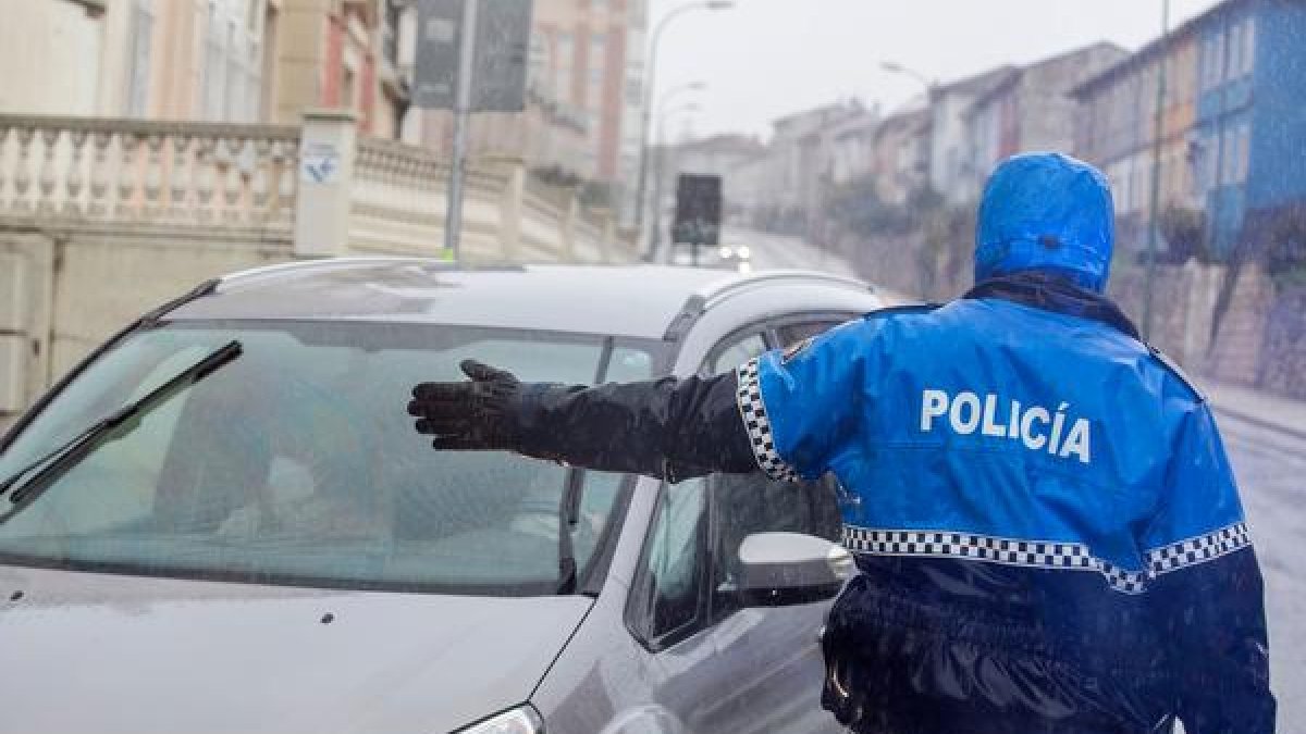 Imagen de un control de la Policía Local. ICAL