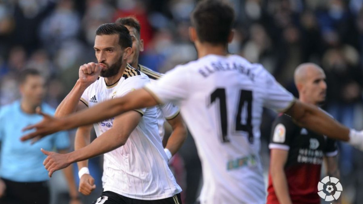 Grego celebra un gol. LALIGA