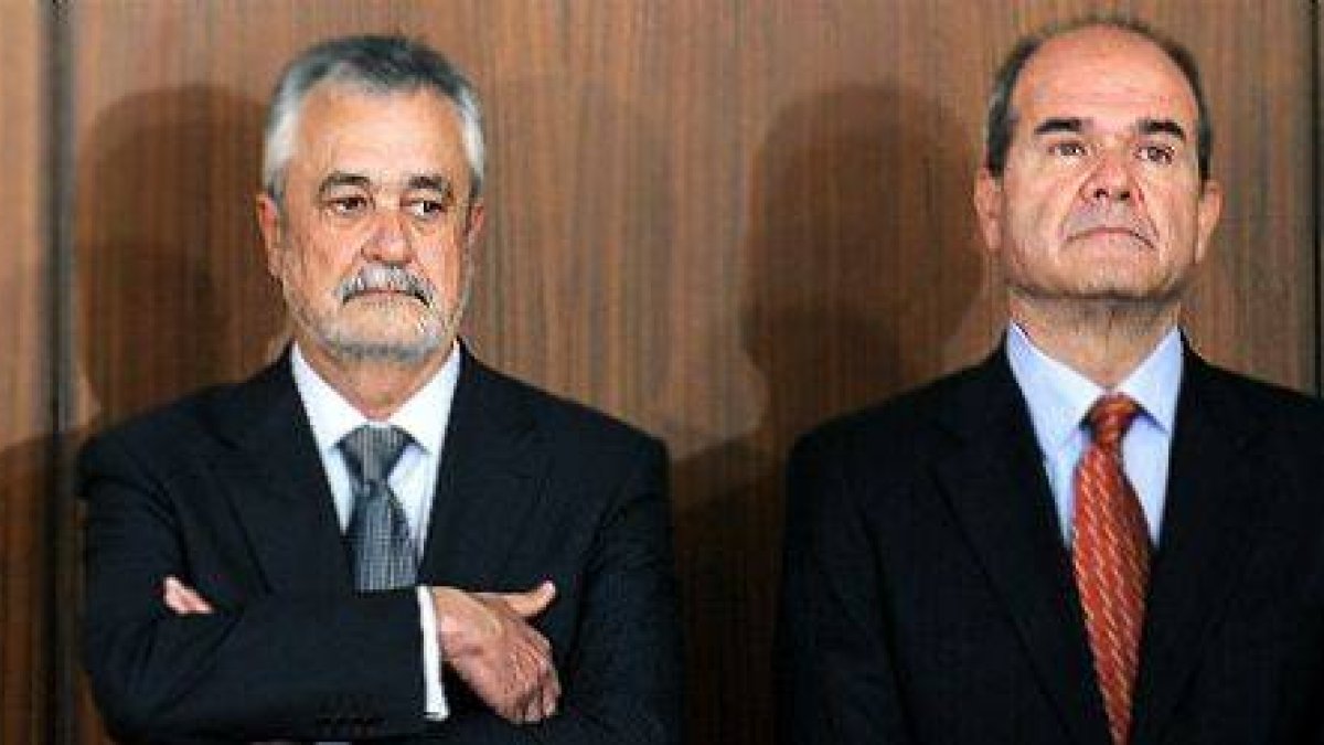 Manuel Chaves y José Antonio Griñan.-Foto: EL PERIÓDICO